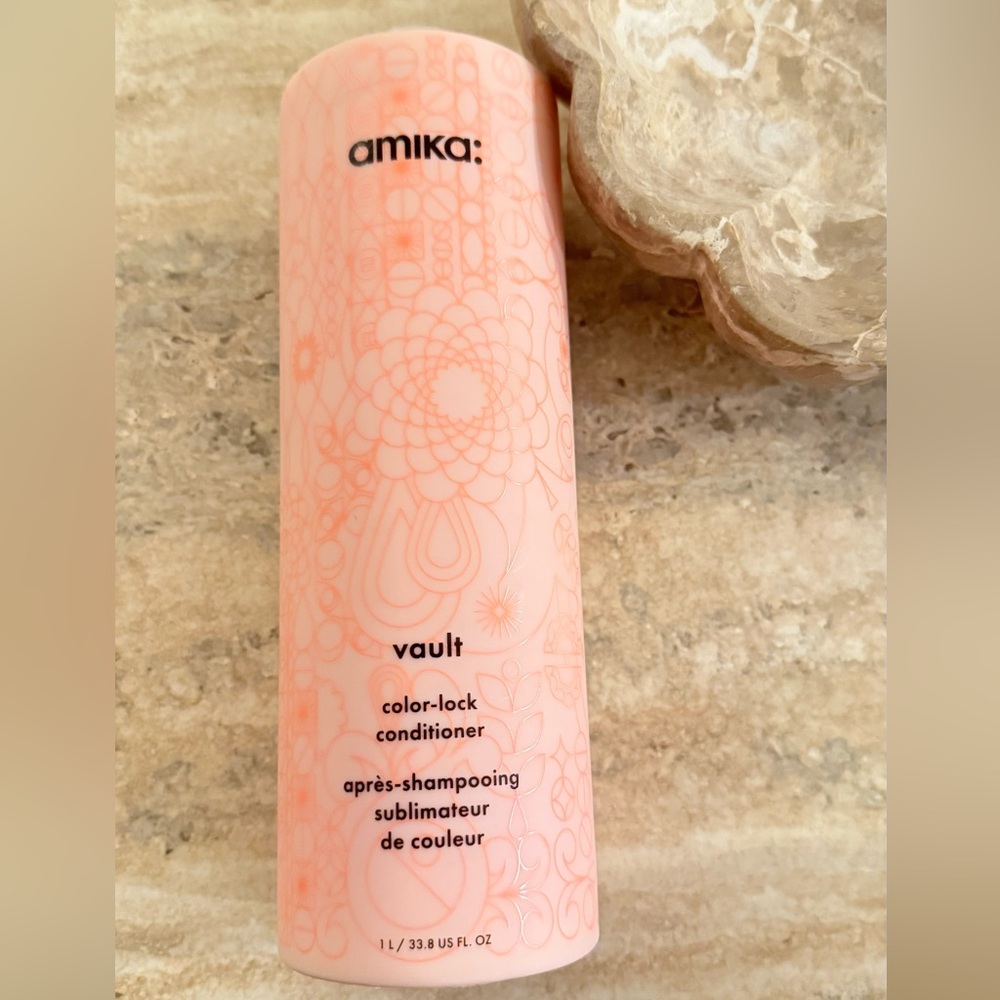 Amika Vault Color-Lock Conditioner